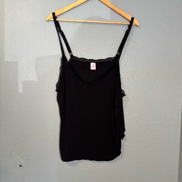 Savage x Fenty Women's Black Lace Cropped Sleep Cami Size 2X Loungewear Pjs - Picture 2 of 9